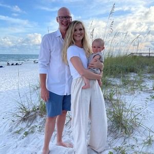 Meet your Posher, Whitney